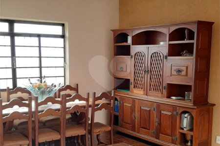 Casa à venda com 4 quartos, sendo 1 suíte, em Jardim do Estádio, Itu, SP