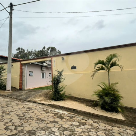 Chácara à venda com 3 quartos, sendo 1 suíte, em Cercadinho, Alambari, SP