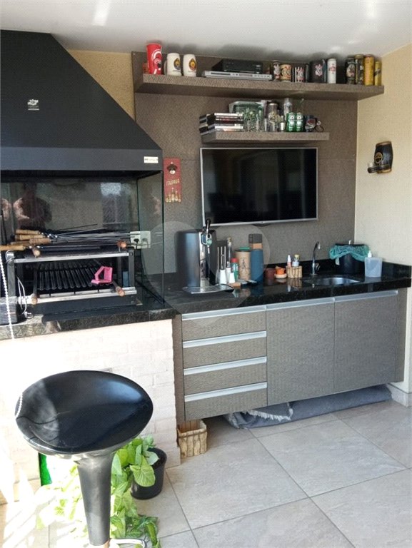 Apartamento à venda com 3 suítes em Vila Suzana, São Paulo, SP