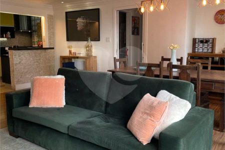 Apartamento à venda com 2 quartos, sendo 1 suíte, em Jardim Londrina, São Paulo, SP