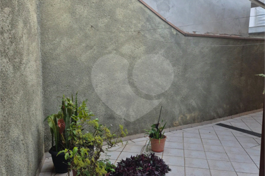 Sobrado à venda com 3 quartos, sendo 1 suíte, em Vila Bonilha, São Paulo, SP
