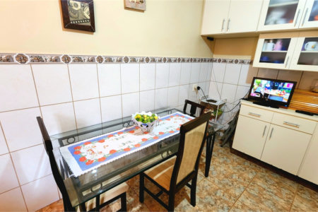 Casa à venda com 4 quartos, sendo 1 suíte, em Jardim Nova Época, Araraquara, SP