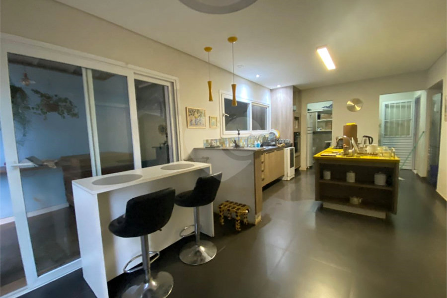 Casa à venda com 4 suítes no condomínio Alpes da Cantareira, Mairiporã - SP
