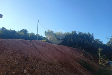 Terreno à venda no condomínio Bosque da Represa, Nazaré Paulista - SP