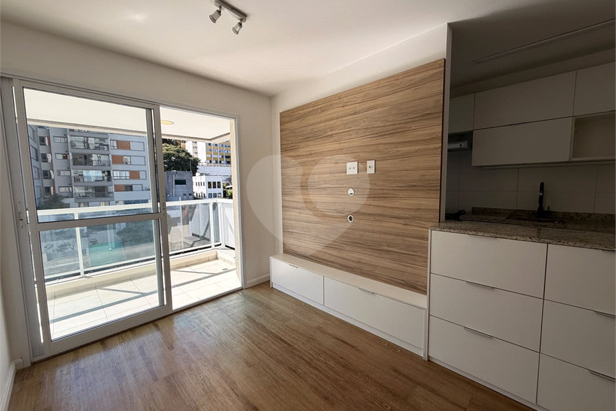 Apartamento à venda ou para alugar com 2 quartos, sendo 1 suíte, em Perdizes, São Paulo, SP