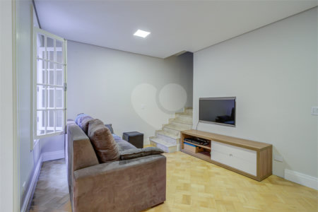 Sobrado à venda com 3 quartos em Alto da Boa Vista, São Paulo, SP