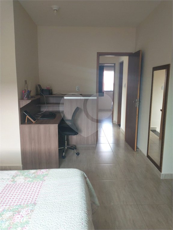 Sobrado à venda com 3 quartos, sendo 1 suíte,  em Jardim Universo, Mogi das Cruzes, SP