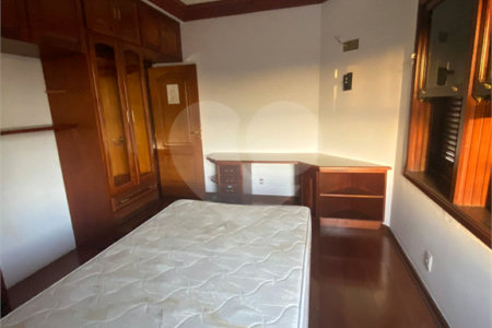 Casa à venda com 3 quartos, sendo 4 suítes,  no condomínio Estância Marambaia, Vinhedo - SP