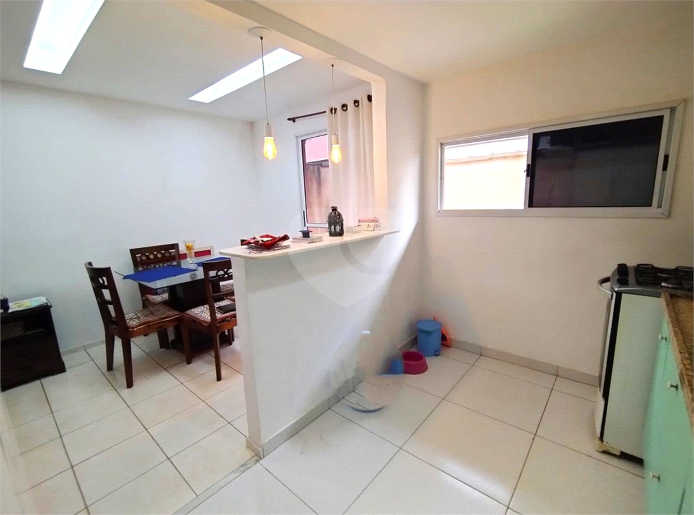 Casa à venda com 3 quartos, sendo 1 suíte, no condomínio Grand Family, Rio de Janeiro - RJ