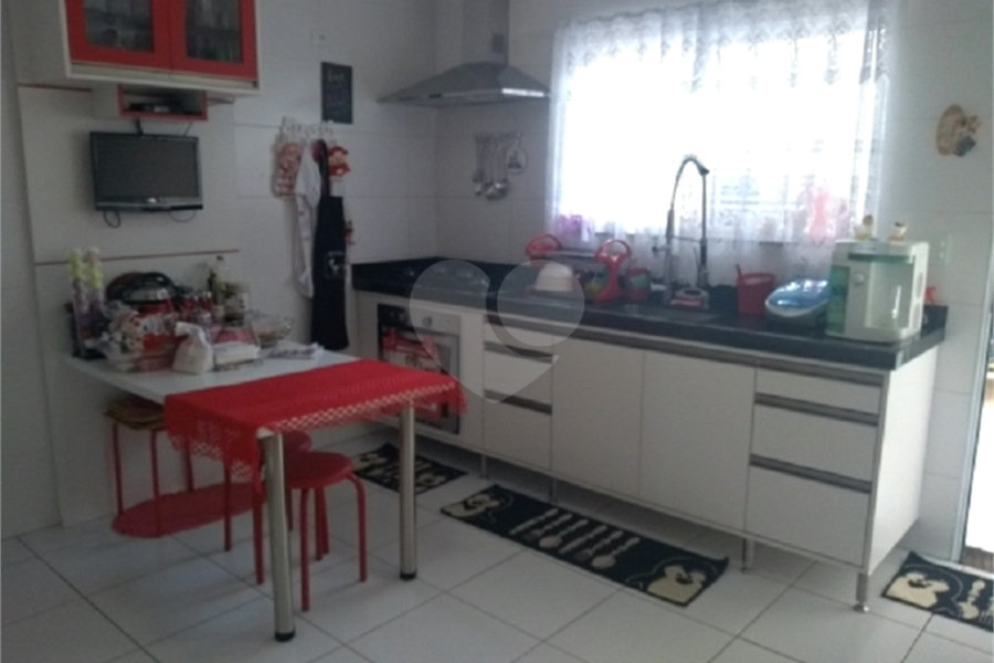 Sobrado à venda com 3 suítes em Vila Guilherme, São Paulo, SP