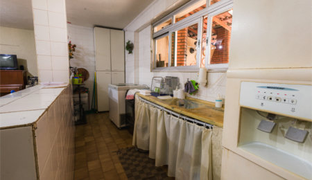 Casa à venda com 5 quartos, sendo 1 suíte,  em Vila Rosália, Guarulhos, SP