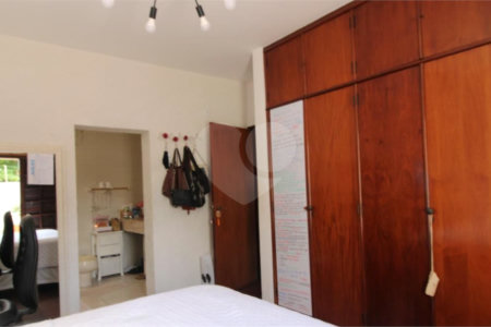 Sobrado à venda com 4 suítes em Vila Cordeiro, São Paulo, SP