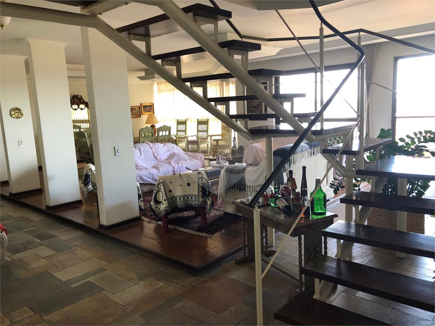 Apartamento à venda com 4 suítes em Vila Henrique, Salto, SP