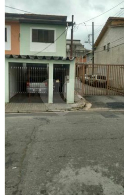 Sobrado à venda com 2 quartos em Vila Gustavo, São Paulo, SP