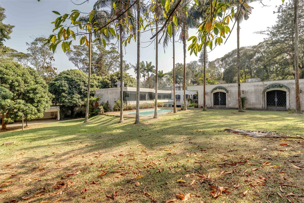 Casa à venda com 4 suítes no condomínio Chácara Flora, São Paulo - SP