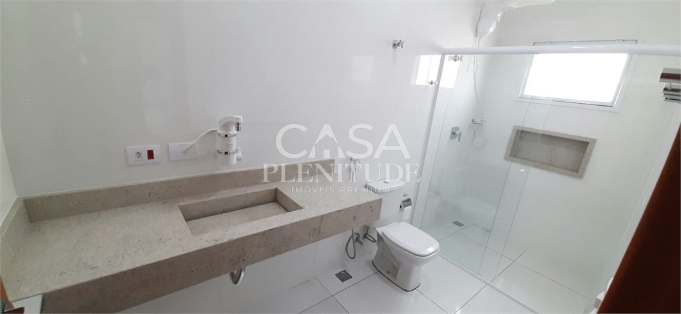 Casa em condomínio à venda ou para alugar com 4 suítes no Centro, Cesário Lange, SP