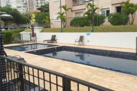 Apartamento à venda com 2 quartos, sendo 1 suíte, em Vila Andrade, São Paulo, SP
