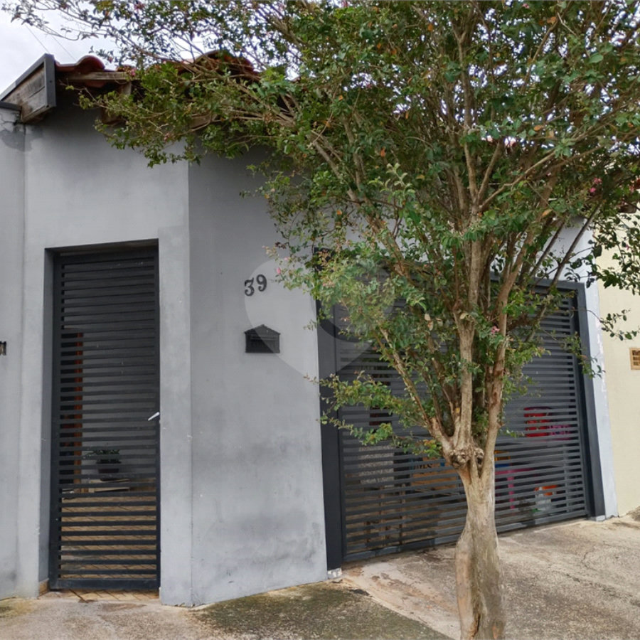 Casa à venda com 3 quartos, sendo 1 suíte, em Convívio do Santo, Porto Feliz, SP