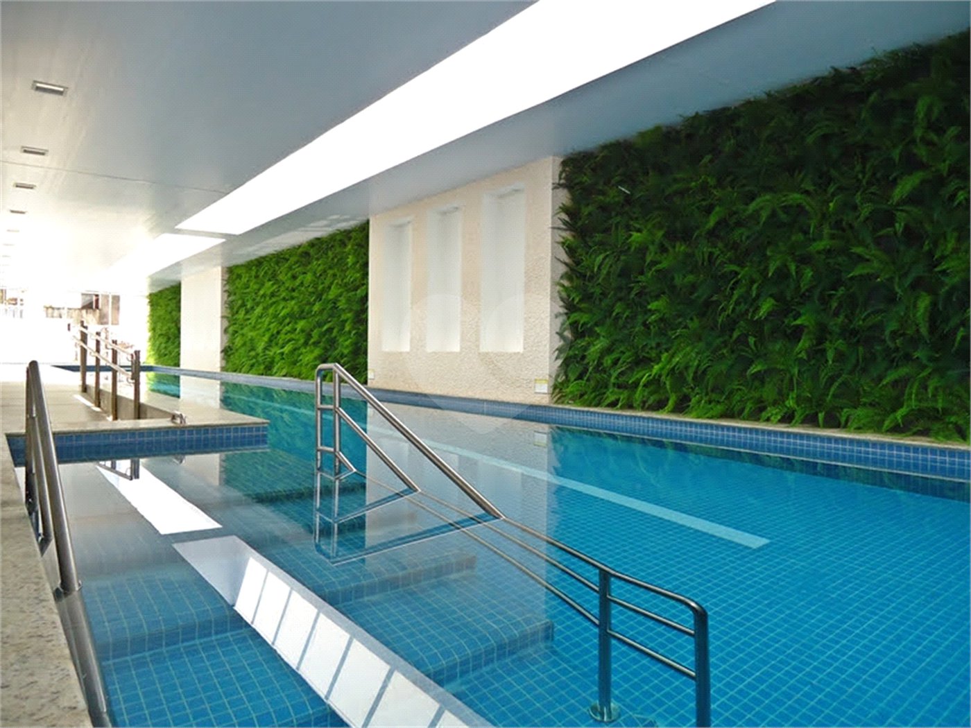 Apartamento à venda com 3 suítes em Santa Teresinha, São Paulo, SP