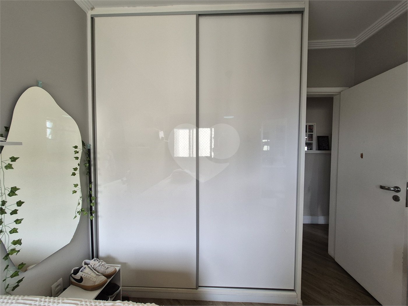 Cobertura à venda com 4 quartos, sendo 2 suítes, em Vila Hamburguesa, São Paulo, SP