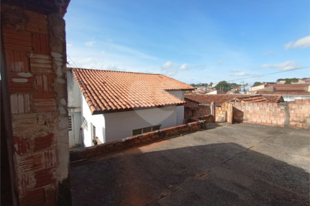 Casa à venda com 3 quartos em Vila Nova Itapetininga, Itapetininga, SP