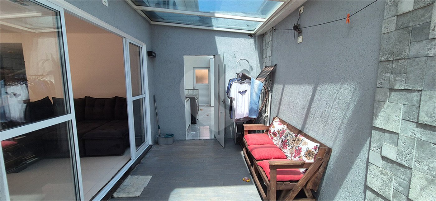 Casa à venda com 4 quartos, sendo 2 suítes,  no condomínio Aromaz, São Bernardo do Campo - SP