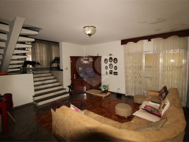 Casa para alugar com 4 quartos, sendo 2 suítes,  em Jardim São Paulo(zona Norte), São Paulo, SP
