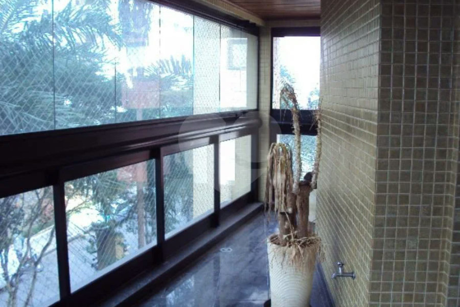 Apartamento à venda com 4 quartos, sendo 2 suítes, em Tatuapé, São Paulo, SP