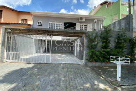 Casa à venda com 3 quartos, sendo 1 suíte,  em Jardim do Sol, Sorocaba, SP