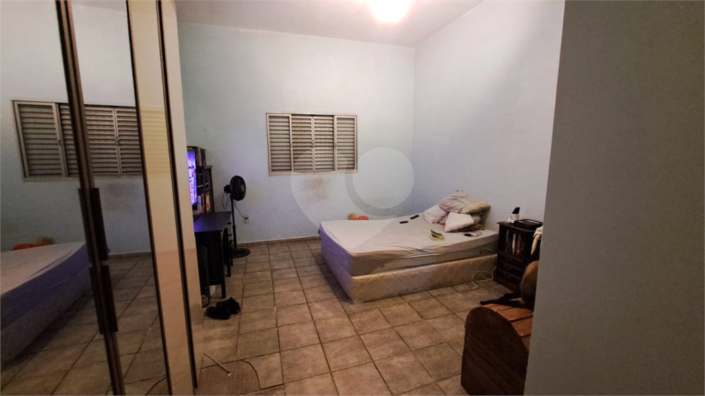 Casa à venda com 4 quartos, sendo 1 suíte, no Centro, Sorocaba, SP