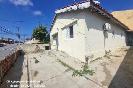 Casa à venda com 3 quartos, sendo 1 suíte,  em Santa Claudina, Vinhedo, SP