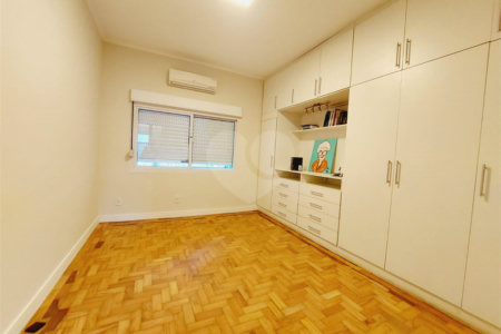 Casa à venda com 3 suítes em Lapa, São Paulo, SP