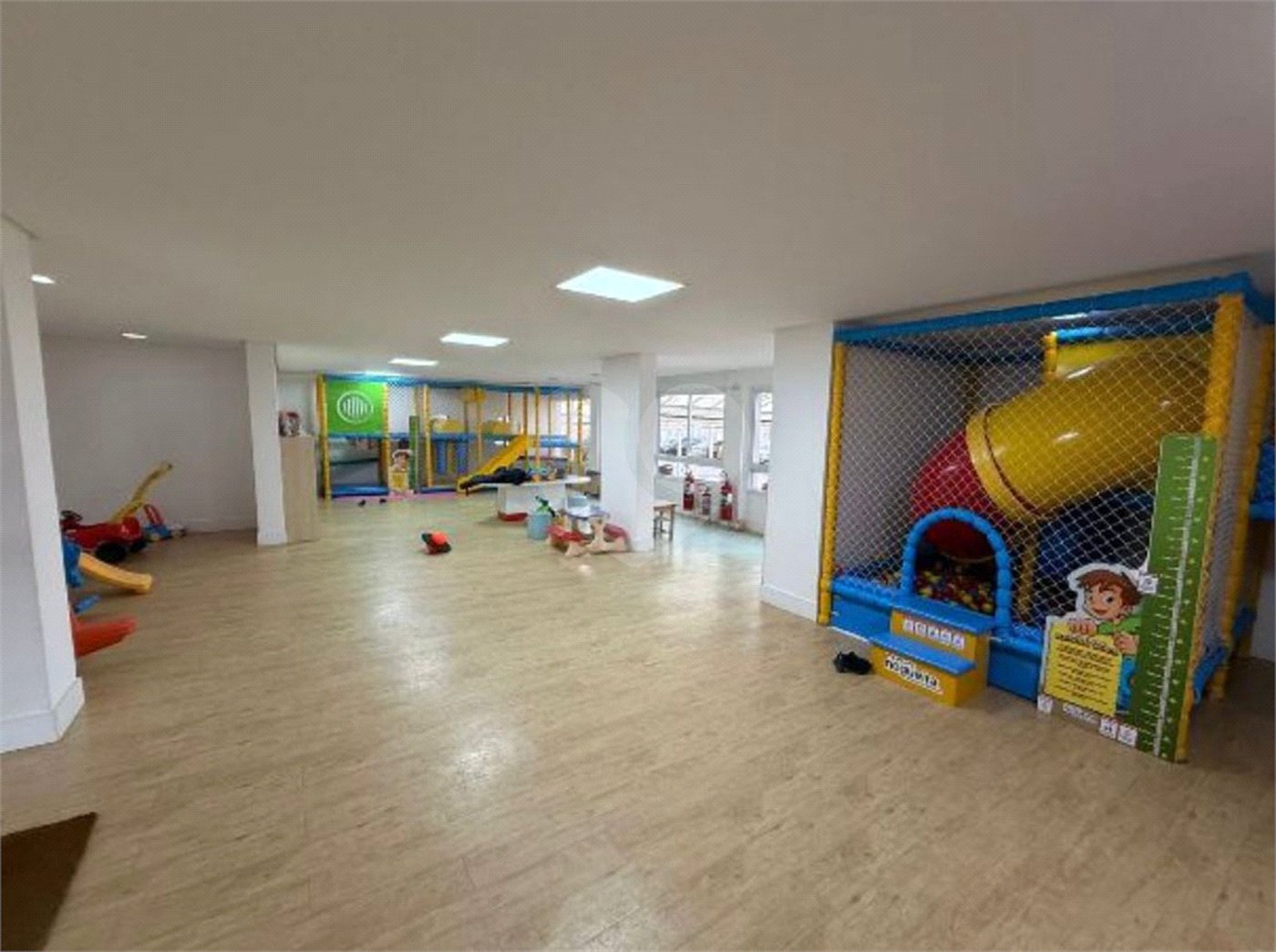 Apartamento à venda com 3 suítes em Vila Nova Socorro, Mogi das Cruzes, SP
