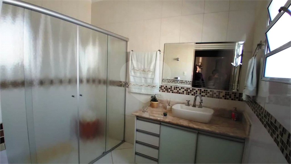 Sobrado à venda com 5 quartos, sendo 1 suíte, em Vila Maria Alta, São Paulo, SP
