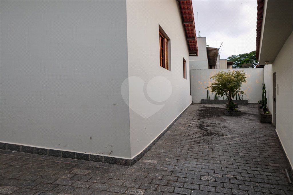 Casa Térrea à venda com 3 suítes em Jardim Petrópolis, São Paulo, SP