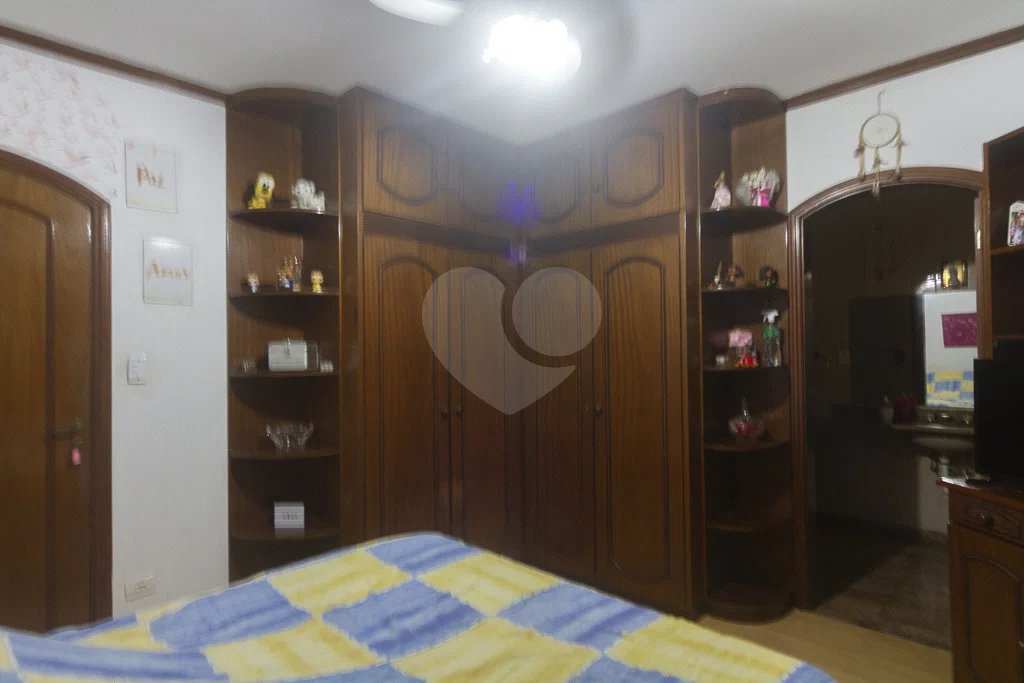 Casa à venda com 4 suítes em Jardim Franca, São Paulo, SP