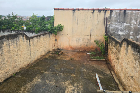 Casa à venda com 3 quartos em Jardim Itália, Itapetininga, SP