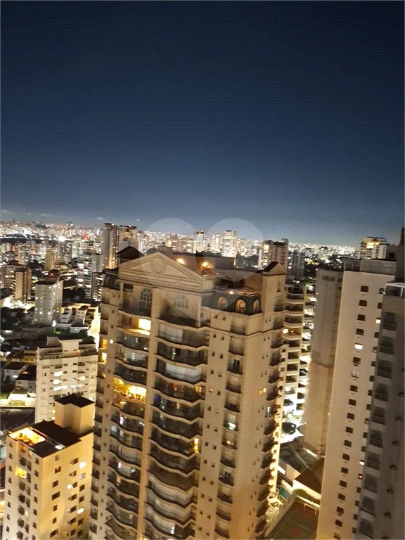 Apartamento à venda com 3 suítes em Santana, São Paulo, SP