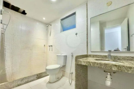 Apartamento à venda com 3 quartos, sendo 1 suíte,  em Leblon, Rio de Janeiro, RJ
