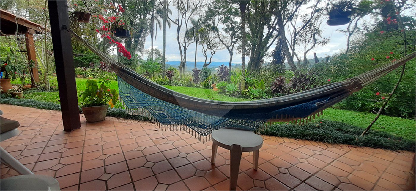 Casa Térrea à venda com 4 quartos, sendo 2 suítes, em Serra da Cantareira, Mairiporã, SP