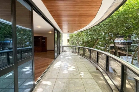 Apartamento à venda com 4 quartos, sendo 2 suítes, em Leblon, Rio de Janeiro, RJ