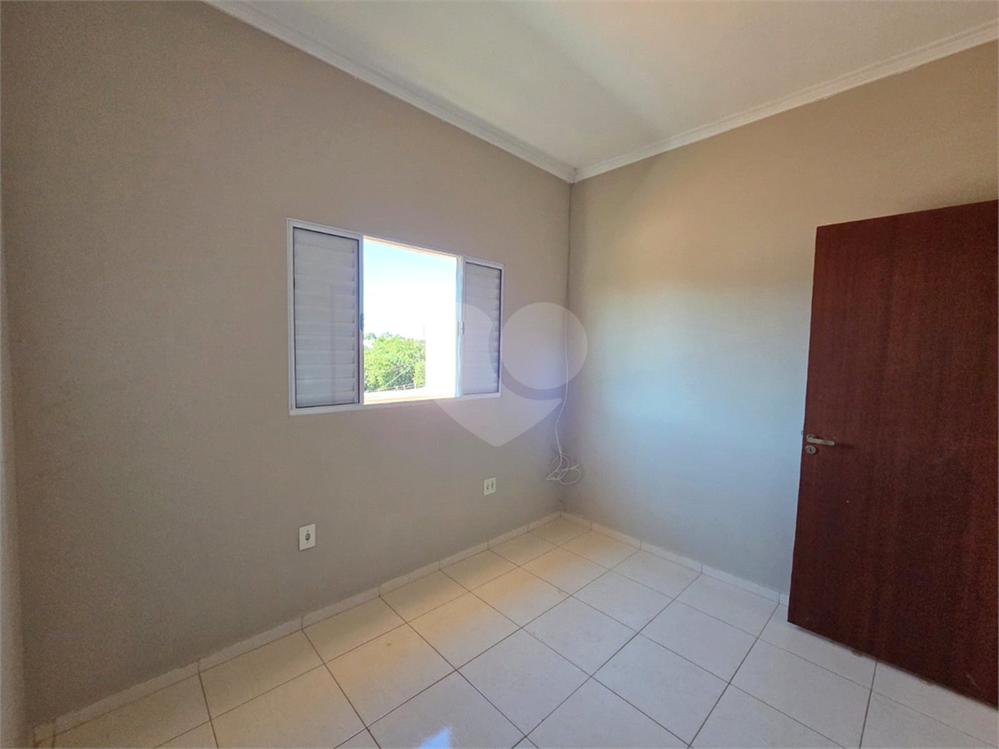 Casa à venda com 3 quartos, sendo 1 suíte, em Vila José Salem, Itapetininga, SP