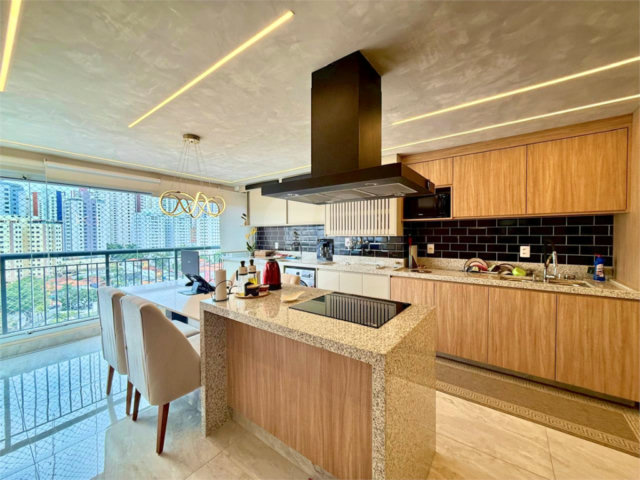 Apartamento à venda com 2 quartos, sendo 1 suíte,  em Vila Santa Catarina, São Paulo, SP