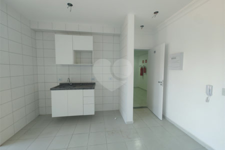 Apartamento para alugar com 3 quartos, sendo 1 suíte,  em Jardim das Palmeiras, Atibaia, SP