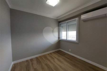 Apartamento à venda com 3 quartos, sendo 1 suíte, em Vila Leopoldina, São Paulo, SP