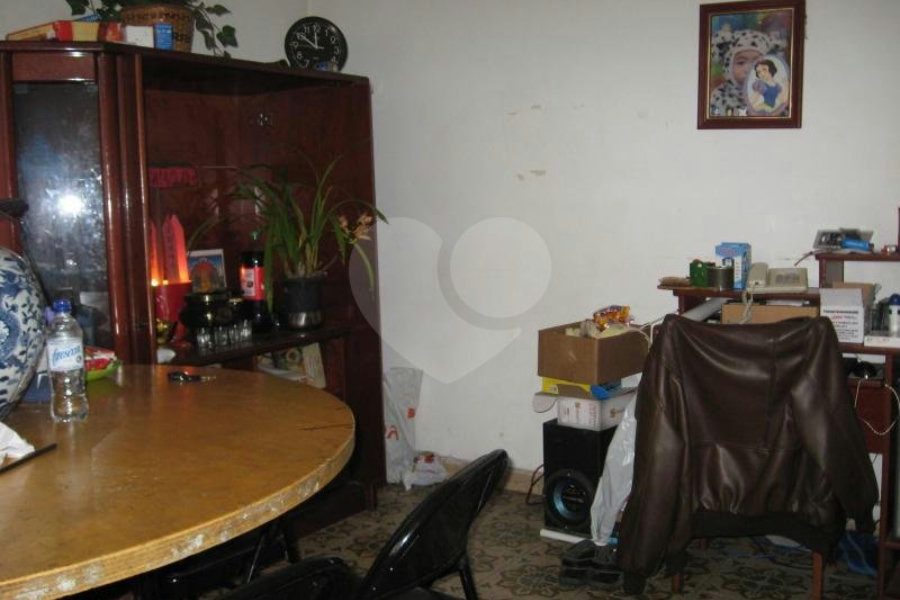 Sobrado à venda com 4 quartos, sendo 1 suíte, em Palmas do Tremembé, São Paulo, SP