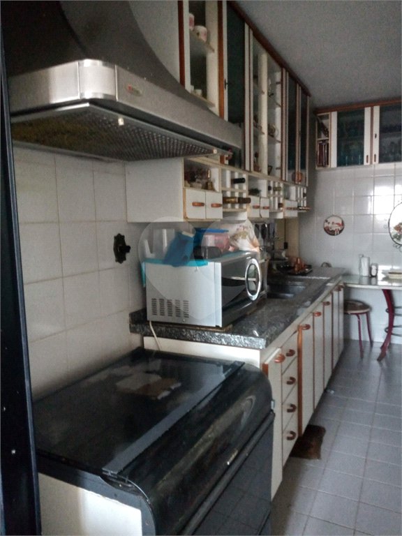 Apartamento à venda com 3 suítes em Vila Suzana, São Paulo, SP