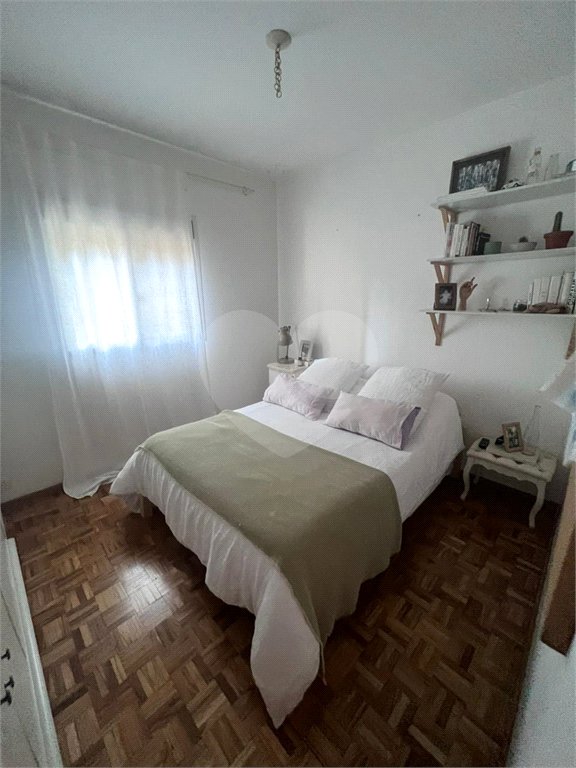 Apartamento à venda com 3 quartos, sendo 1 suíte, em Vila Olímpia, São Paulo, SP