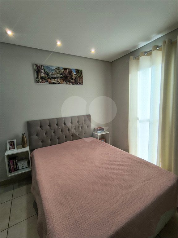 Casa à venda com 2 quartos no condomínio Residencial Flamboyant, Sorocaba - SP