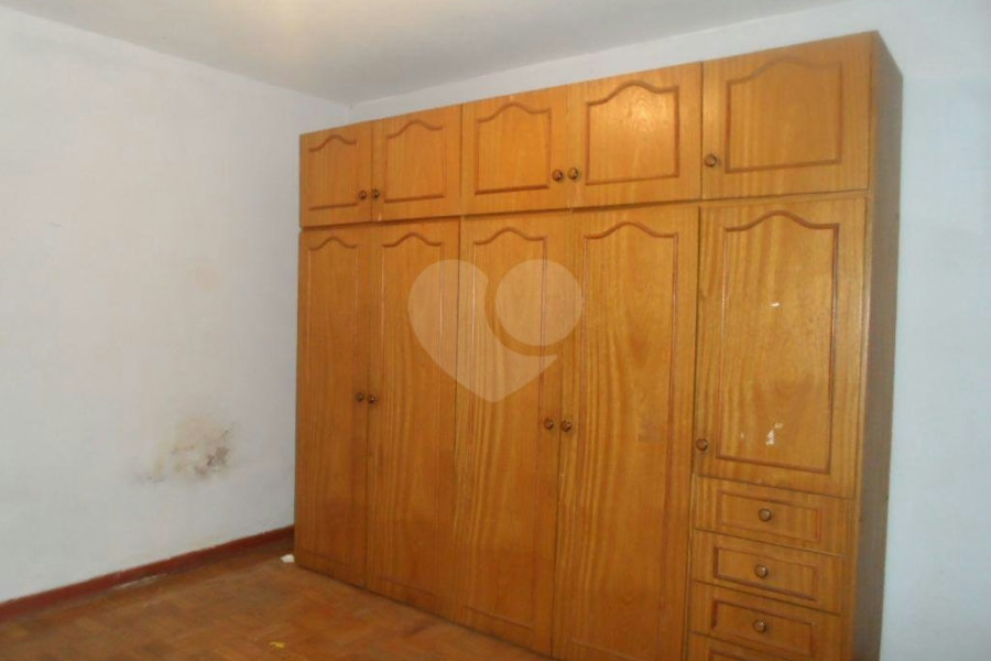 Sobrado à venda com 3 quartos, sendo 1 suíte, em Tremembé, São Paulo, SP